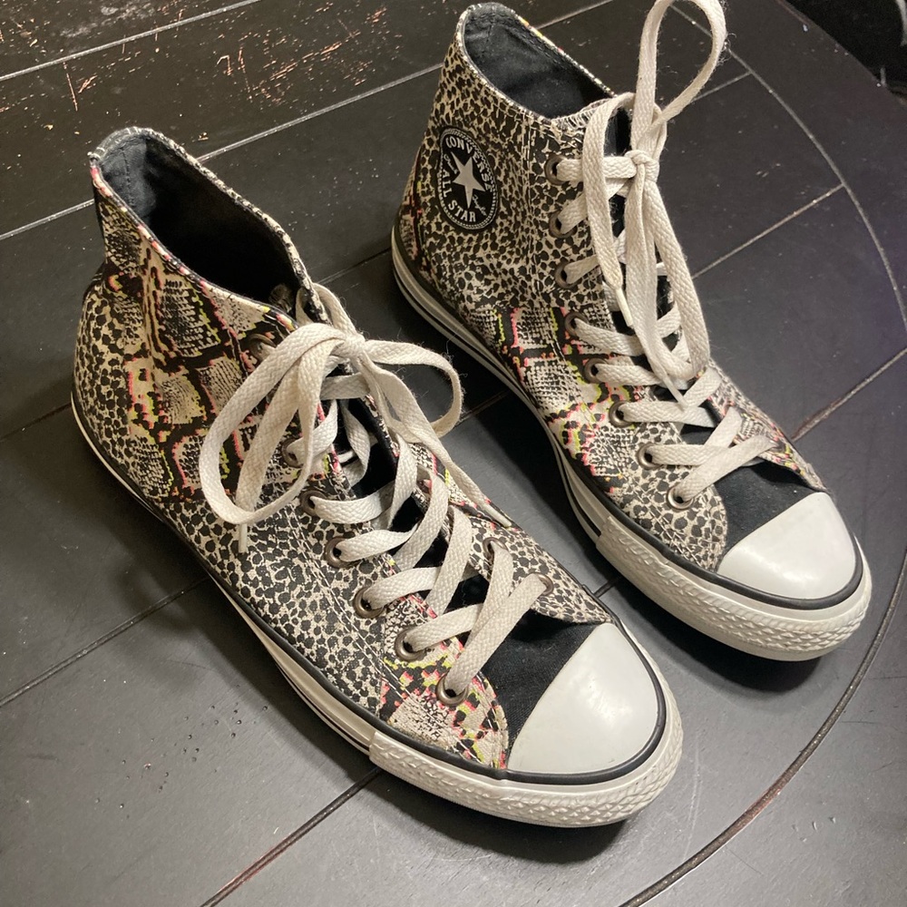 Converse Shoes| Animal Print| Converse Chucks| Size 10
